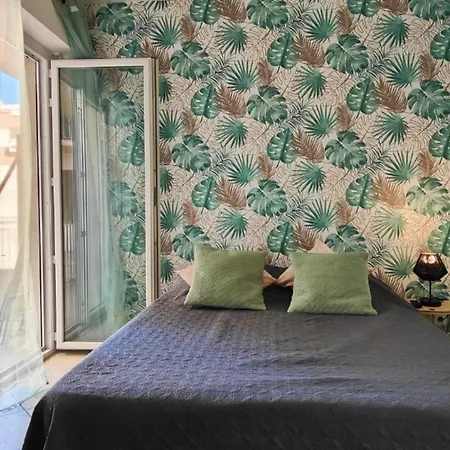 Cosy For 2 People Saint-Raphaël